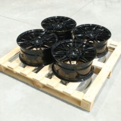 Set of JR28 17x8 ET35 4x114,3 Gloss Black