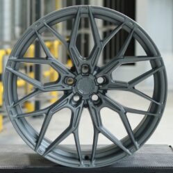JR Wheels JR46 20x10,5 Gloss Light Gunmetal
