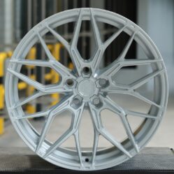 JR Wheels JR46 20x10 Gloss Silver