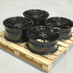 Set of JR21 19x8 ET35 + 19x9 ET35 5x112 Gloss Black